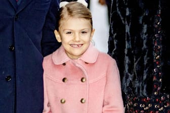 Prinzessin Estelle: Die Siebenjährige hatte sich Anfang des Jahres das Bein gebrochen.