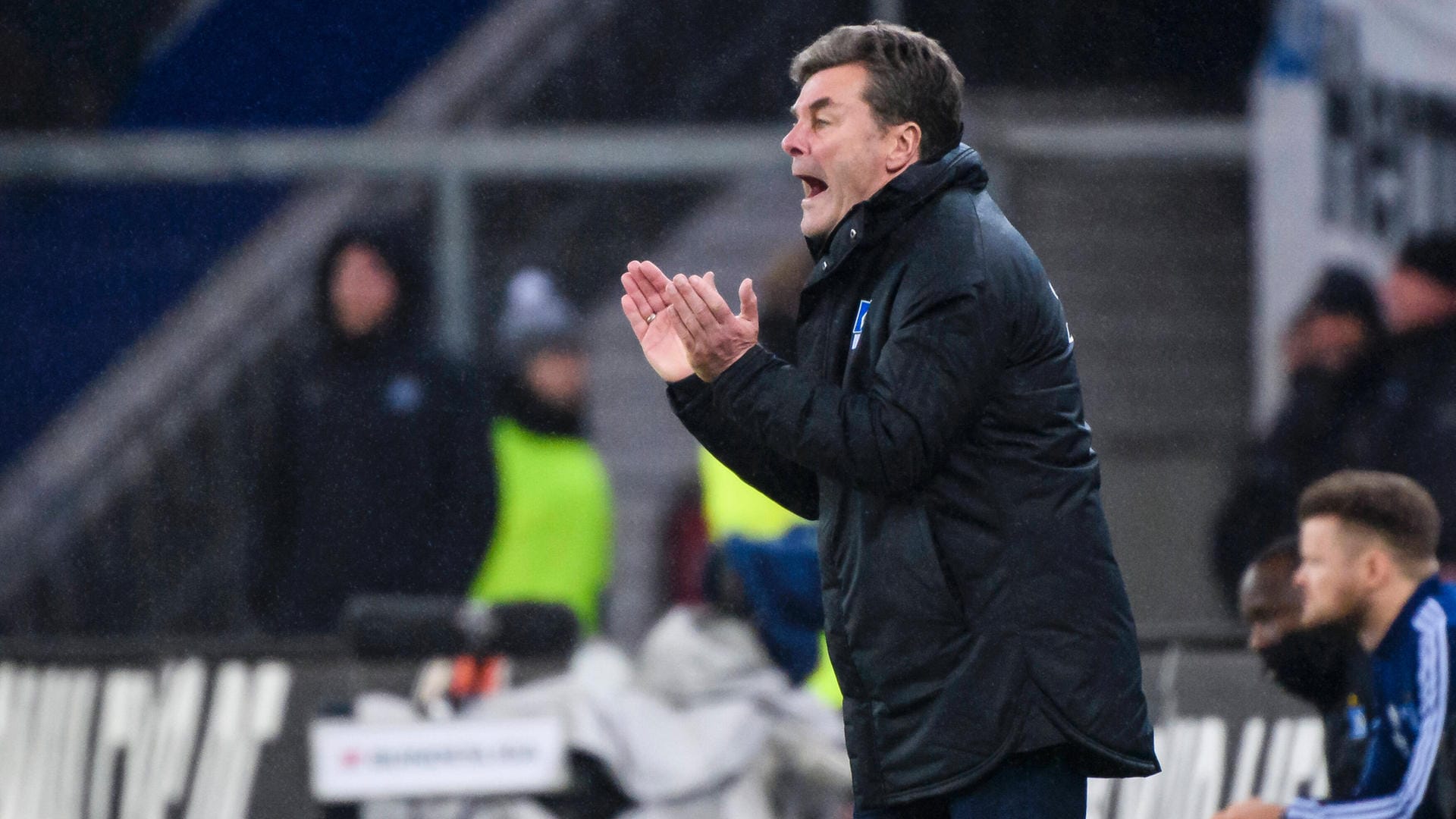 HSV-Trainer Hecking: Seit Juli 2019 im Amt.