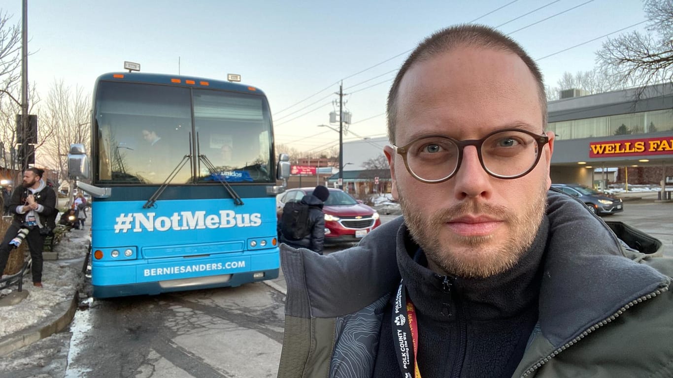 Unser Korrespondent Fabian Reinbold berichtet von Bernie Sanders Wahlkampftour durch Iowa.