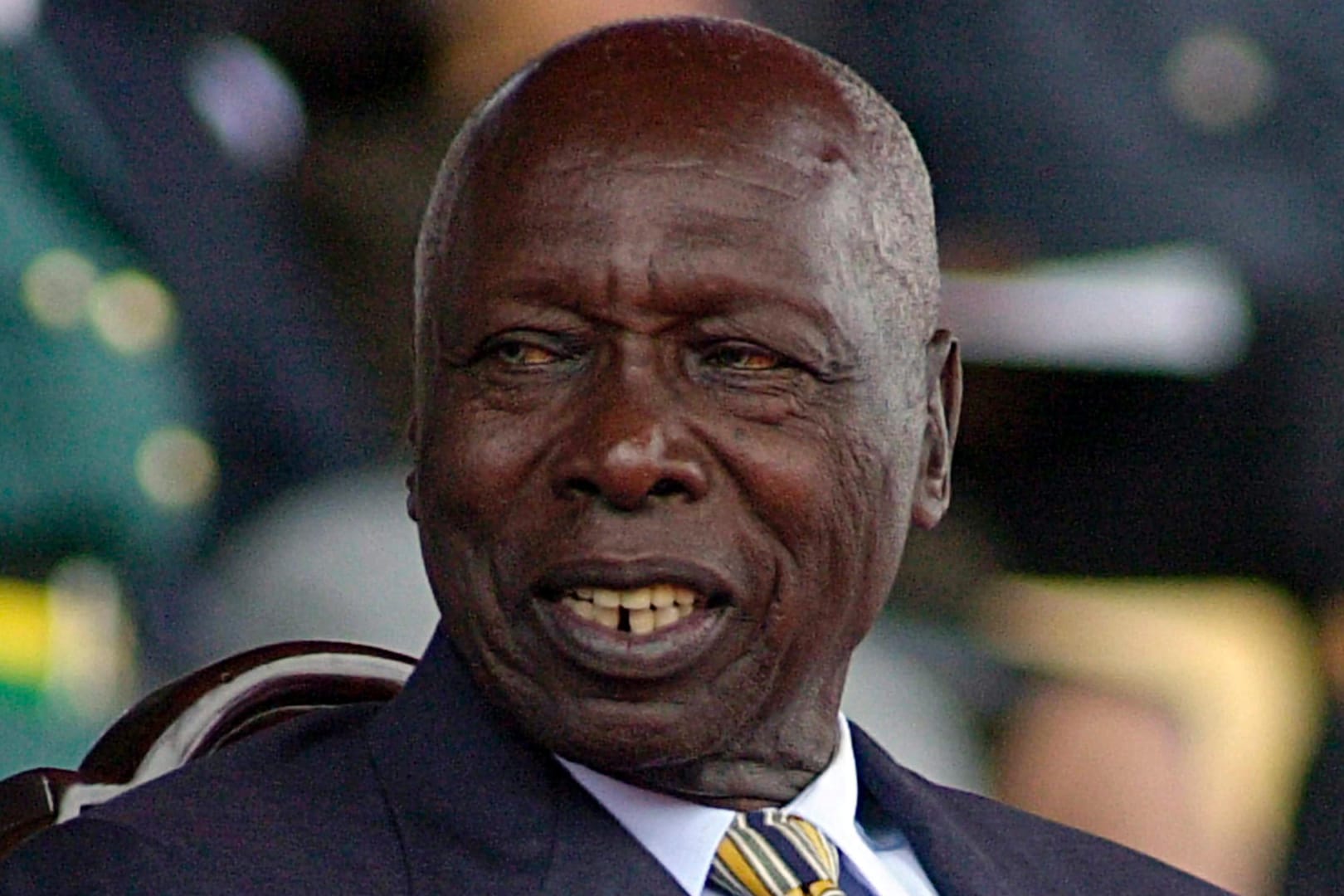 Daniel arap Moi: Der ehemalige Präsident von Kenia ist gestorben.