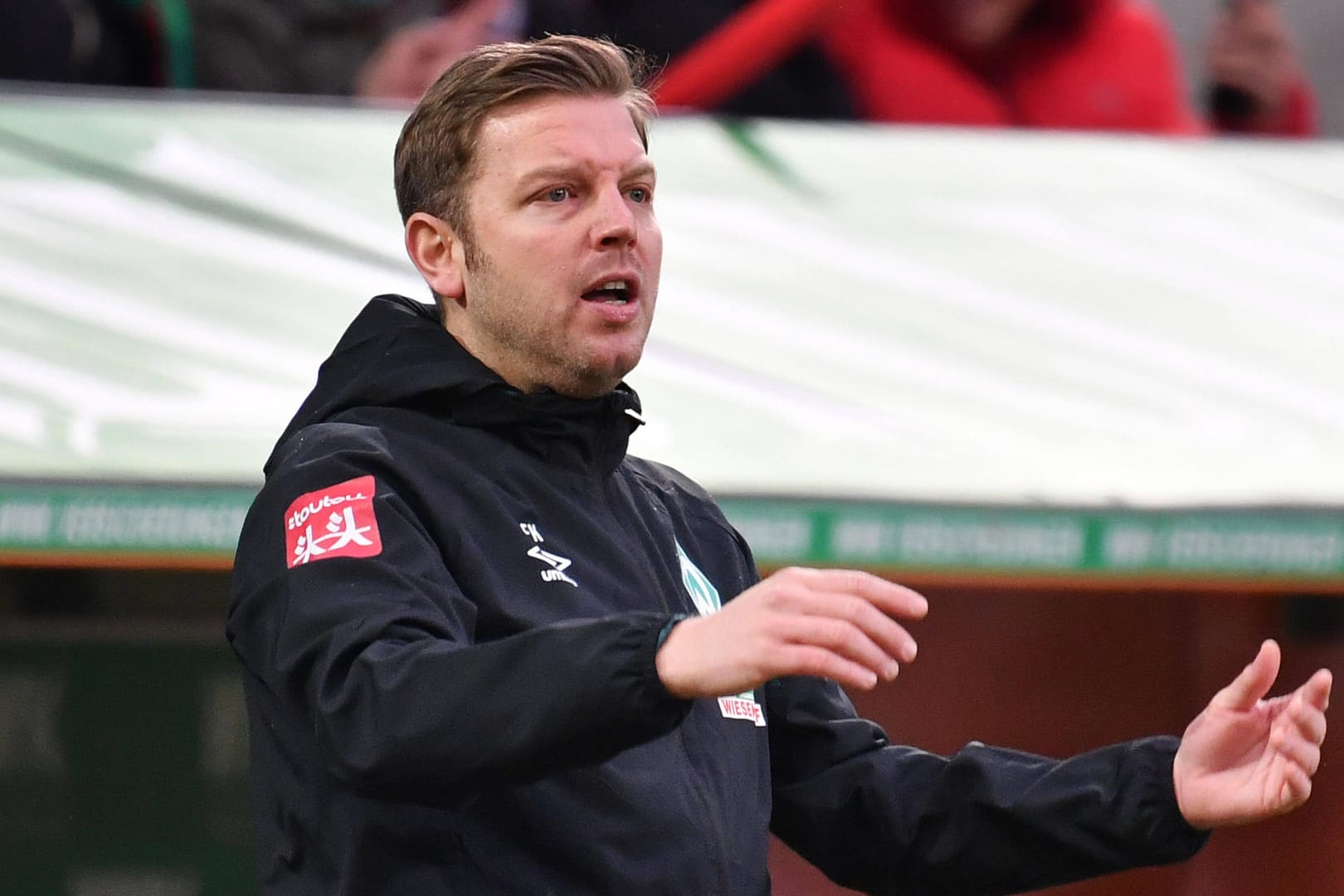 Trifft als Außenseiter am Dienstag im Pokal auf Borussia Dortmund: Bremen-Trainer Florian Kohfeldt.