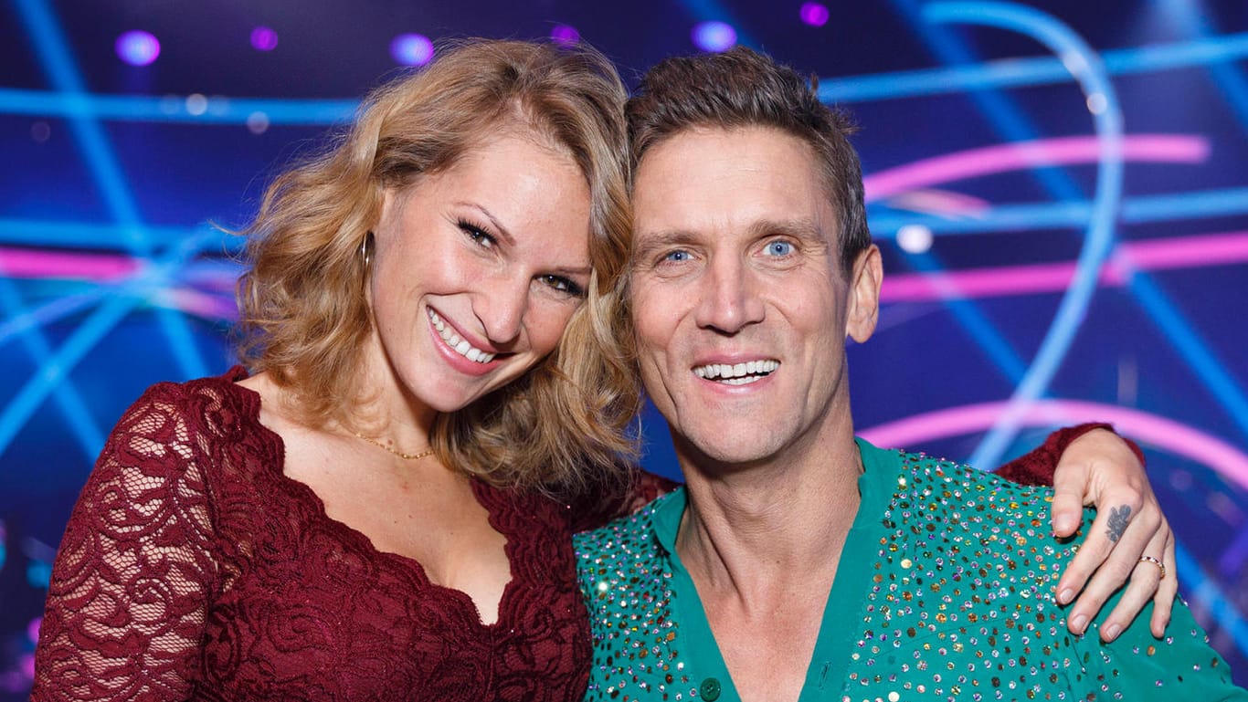 Janni Hönscheid bei "Dancing on Ice": Sie ist mit dem Schauspieler Peer Kusmagk verheiratet. (Archivbild)