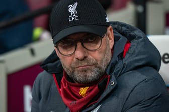 Jürgen Klopp: Der Liverpool-Trainer sitzt im Rückspiel des FA-Cups gegen Shrewsbury Town nicht auf der Bank.