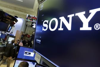 Das Logo von Sony an der New Yorker Börse.
