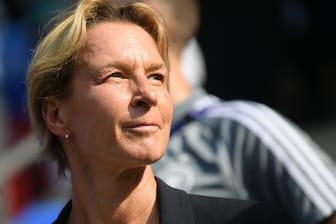 Wünscht sich mehr Respekt für den Frauen-Fußball: Bundestrainierin Martina Voss-Tecklenburg.