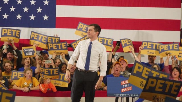 Der demokratische Präsidentschaftskandidat Pete Buttigieg bei einer Wahlkampfveranstaltung in Des Moines. Der demokratische Präsidentschaftskandidat Pete Buttigieg bei einer Wahlkampfveranstaltung in Des Moines.