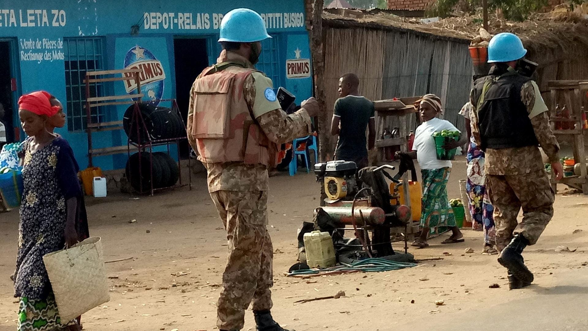 Soldaten der Monusco: Die Friedenstruppe soll durch Präsenz für Sicherheit in den Dörfern sorgen.