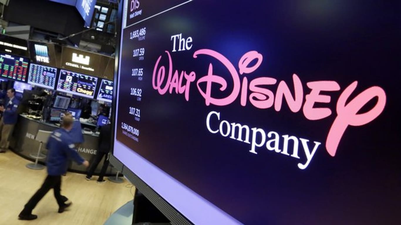 Der fulminante Start des Streaming-Dienstes Disney+ hat auch seine Schattenseiten: Das Unternehmen verzeichnet einen Gewinneinbruch.