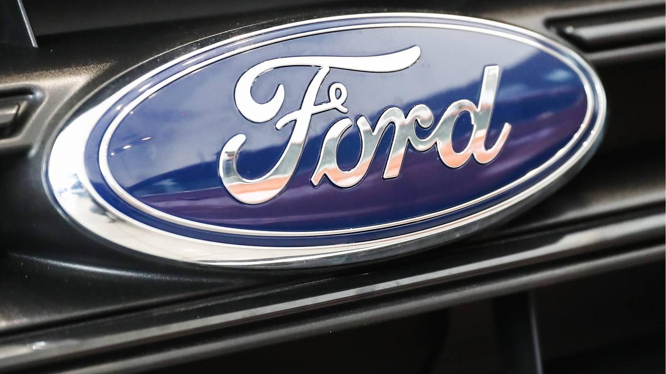 Ford: Der Autohersteller steckt aktuell in einem tiefgreifenden Konzernumbau.