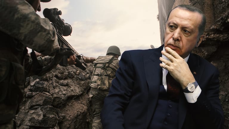 Türkische Soldaten bei einer Übung an der Grenze zu Syrien: Erdogan steht im syrischen Bürgerkrieg vor schwierigen Entscheidungen.