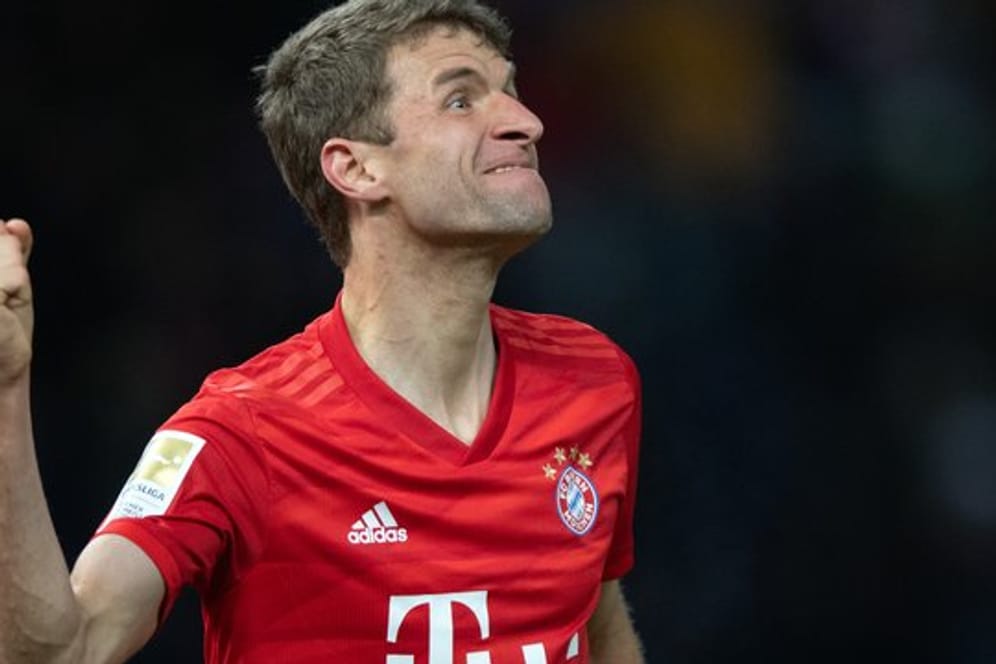 Großes Lob für eine Stammkraft des FC Bayern München von Präsident Hainer: Thomas Müller.