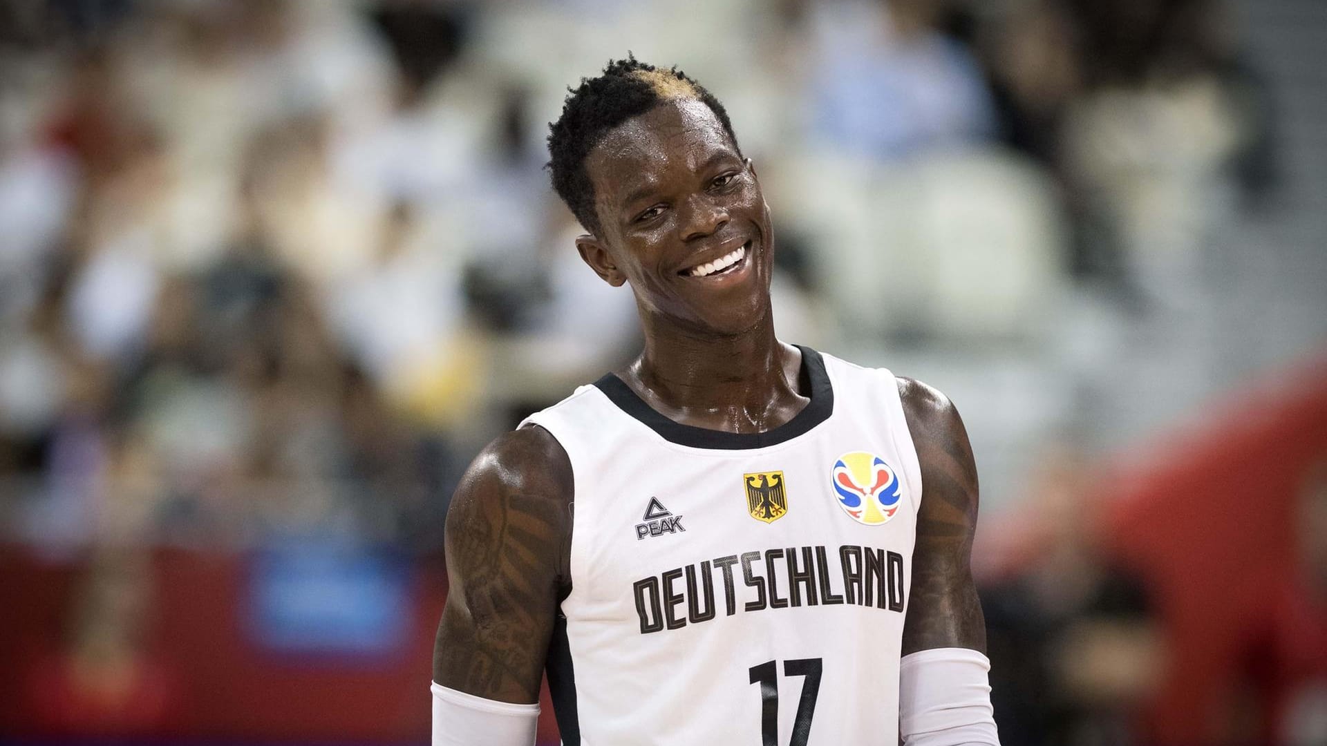 Könnte noch am letzten Transfertag das Team wechseln: Der deutsche NBA-Star Dennis Schröder.