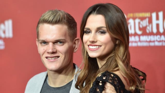 Matthias Ginter und seine Frau Christina sind Eltern geworden.