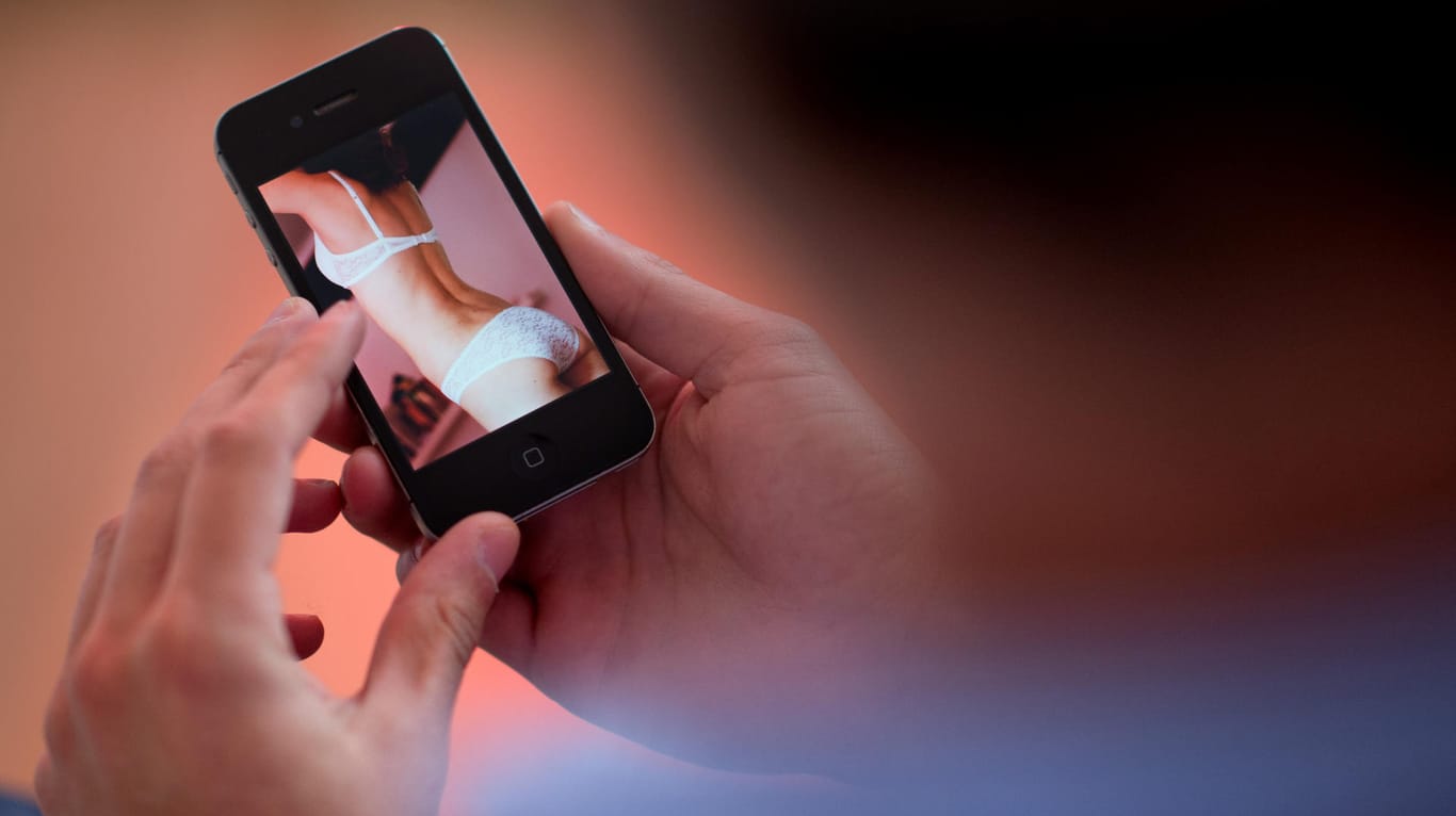 Erotikbranche: Die "Generation Z" wird sexuelle Angebote größtenteils auf dem Smartphone konsumieren.