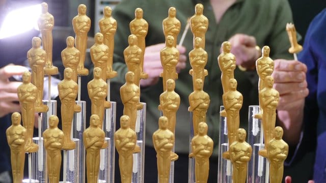 Kleine Schokoladen-Oscars lassen die Nominierten-Herzen höher schlagen. Kleine Schokoladen-Oscars lassen die Nominierten-Herzen höher schlagen.