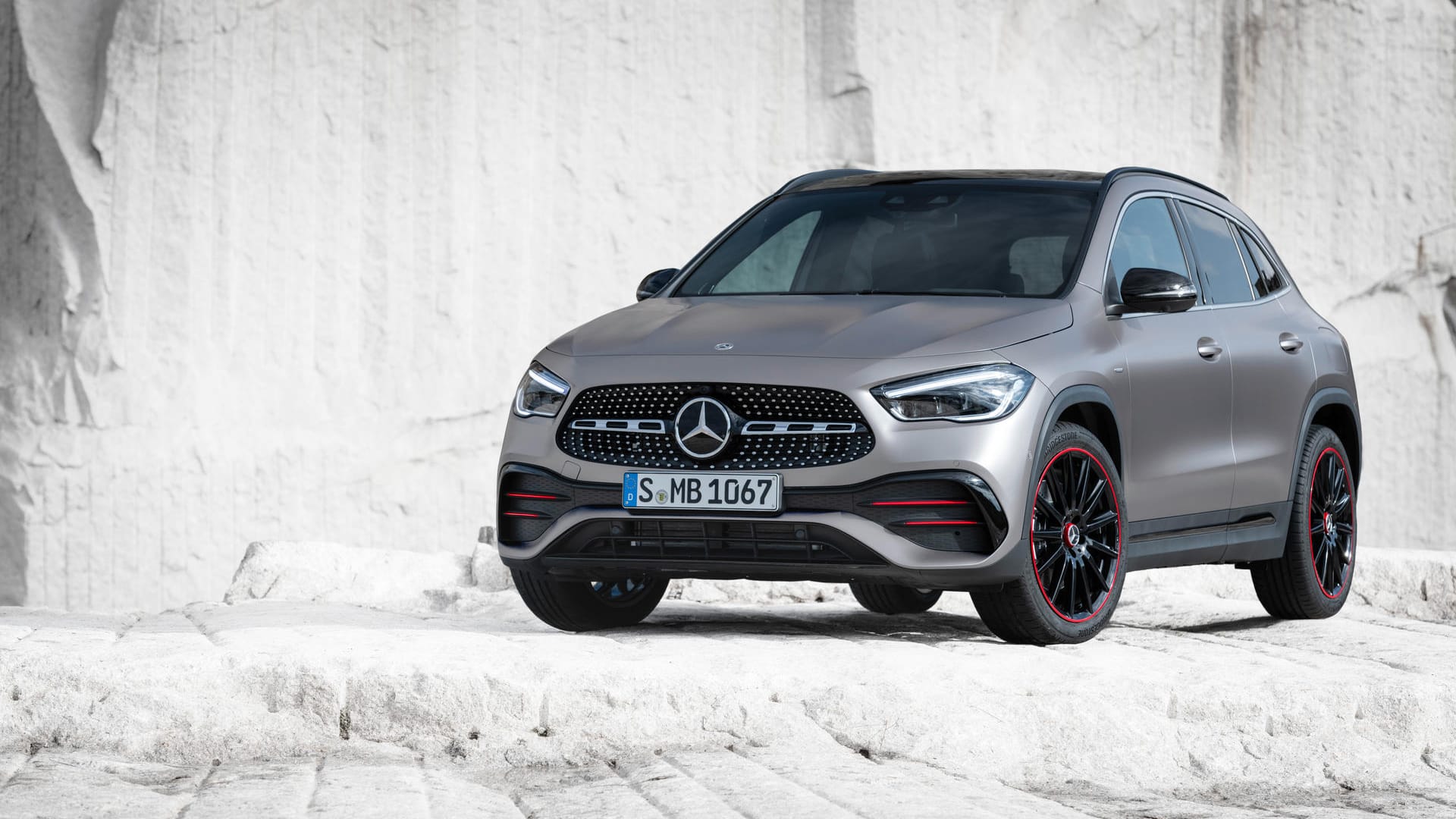 Neuer GLA: Er erhält das Design der größeren Mercedes-SUV.