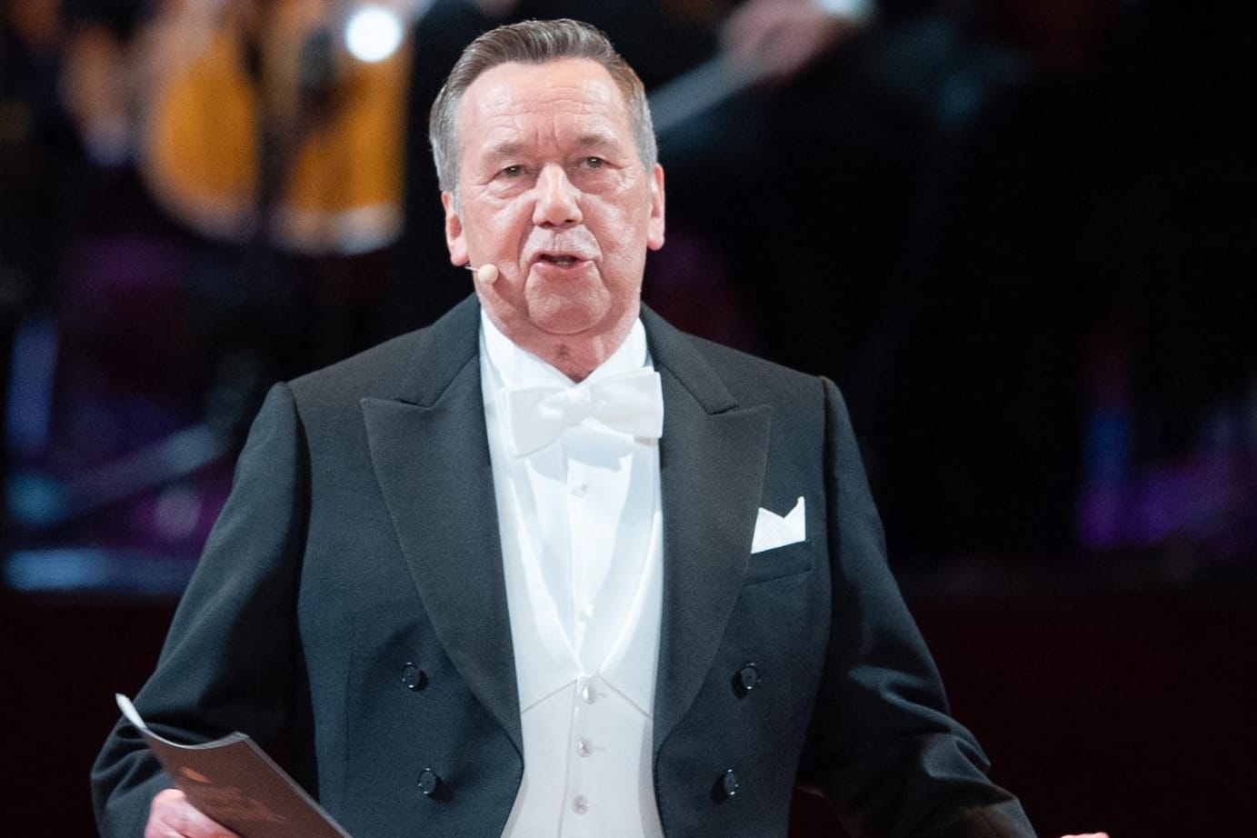 Roland Kaiser: Der Schlagerstar moderiert alleine.