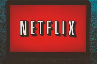 Das Netflix-Logo auf einem Bildschirm: Jetzt lassen sich die automatischen Videovorschauclips abschalten