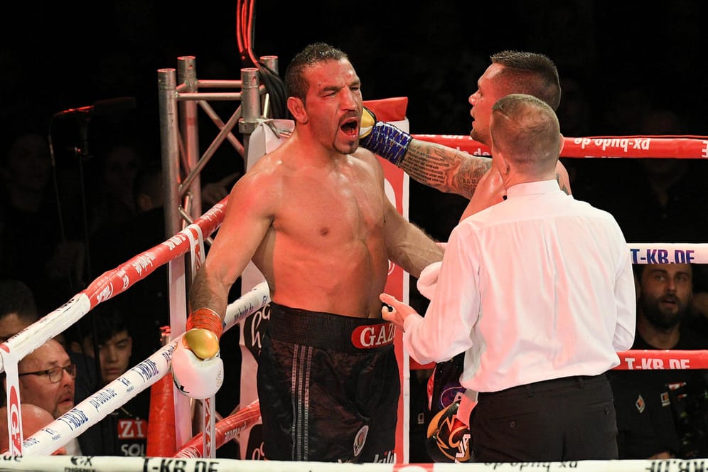 Firat Arslan: Der 49-Jährige konnte sich gegen Kevin Lerena nicht zum Weltmeister boxen.