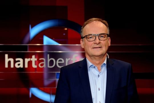 Frank Plasberg geht wieder auf Sendung.