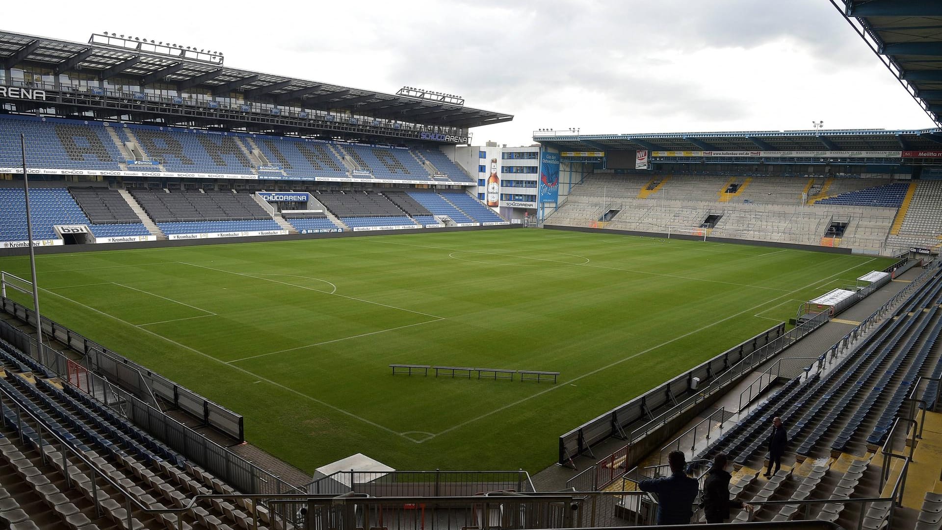 Hier könnte es am Nachmittag ungemütlich werden: in der SchücoArena in Bielefeld.