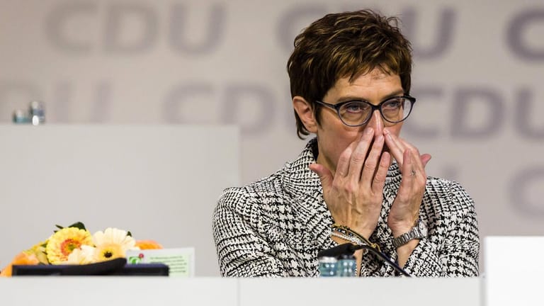 Annegret Kramp-Karrenbauer: Die bisherige CDU-Chefin gibt den Parteivorsitz und die Kanzlerkandidatur ab.