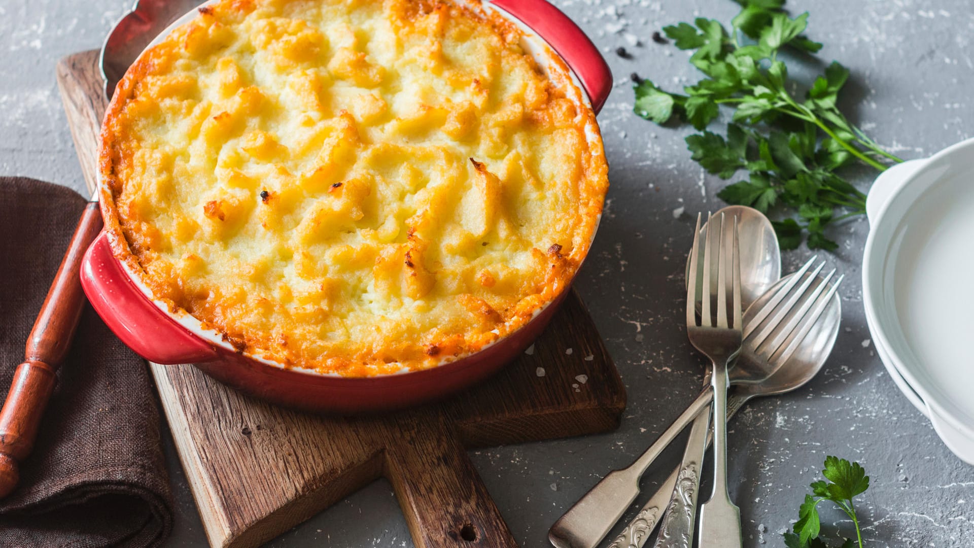 Kartoffelkuchen: Wer es gern herzhaft mag, für den ist diese Kartoffelspeise das Richtige.