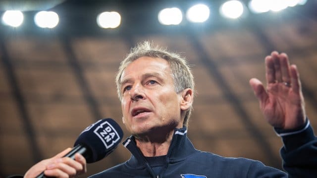 Verteidigt die zwei freien Tage für die Hertha-Spieler nach zwei Niederlagen: Trainer Jürgen Klinsmann.