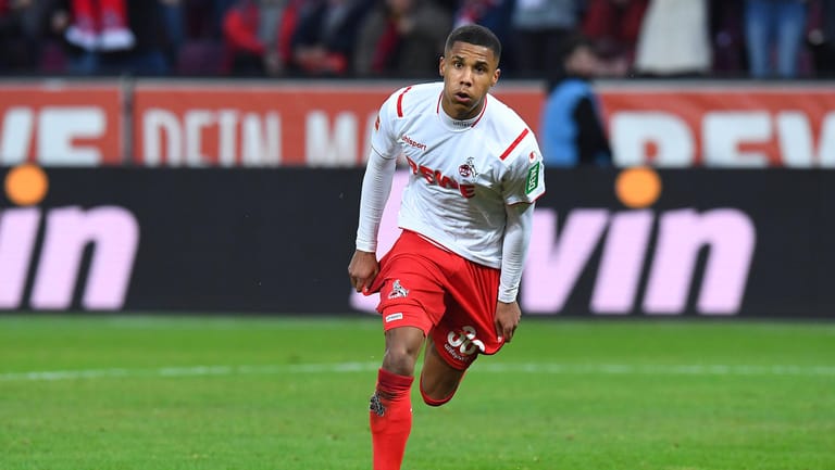 Ismail Jakobs im Trikot des 1. FC Köln: Der 20-Jährige könnte in die Nationalmannschaft des Senegals berufen werden.