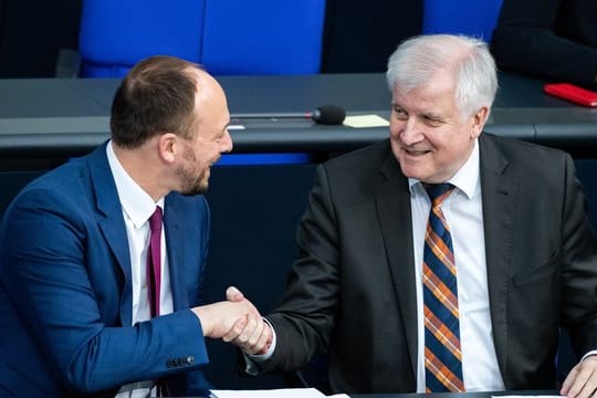 Horste Seehofer über Marco Wanderwitz: "Er war eine starke Säule in meinem Ministerium".