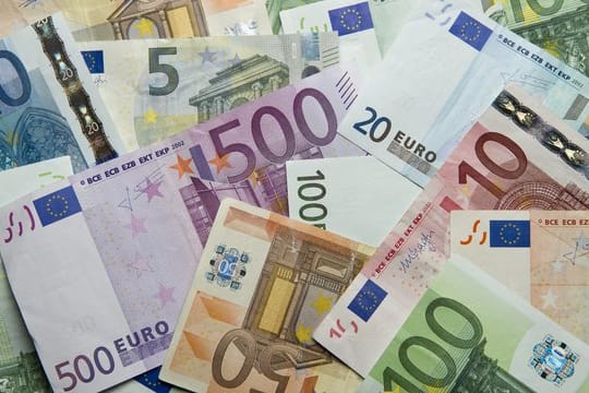 Der Staat hat noch offene Forderungen in Höhe von fast 274 Millionen Euro gegenüber Minderjährigen.