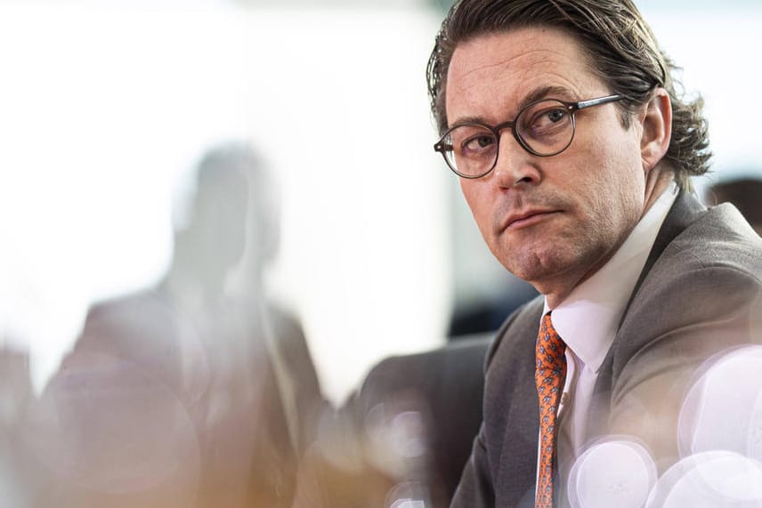 Andreas Scheuer (CSU), Bundesminister für Verkehr und digitale Infrastruktur: Strafrechtliche Ermittlungen wegen des Verdachts der Untreue wird es nicht geben.