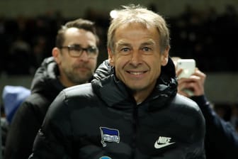 Michael Preetz (l., im Hintergrund) und Jürgen Klinsmann: Zwei Männer, die zuletzt selten einer Meinung waren.