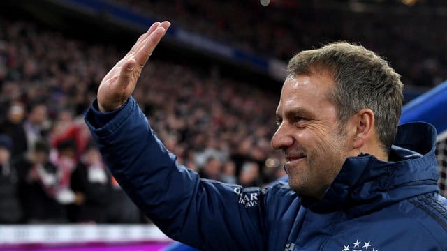 Coach Hansi Flick steht mit dem FC Bayern München im Achtelfinale der Champions League.