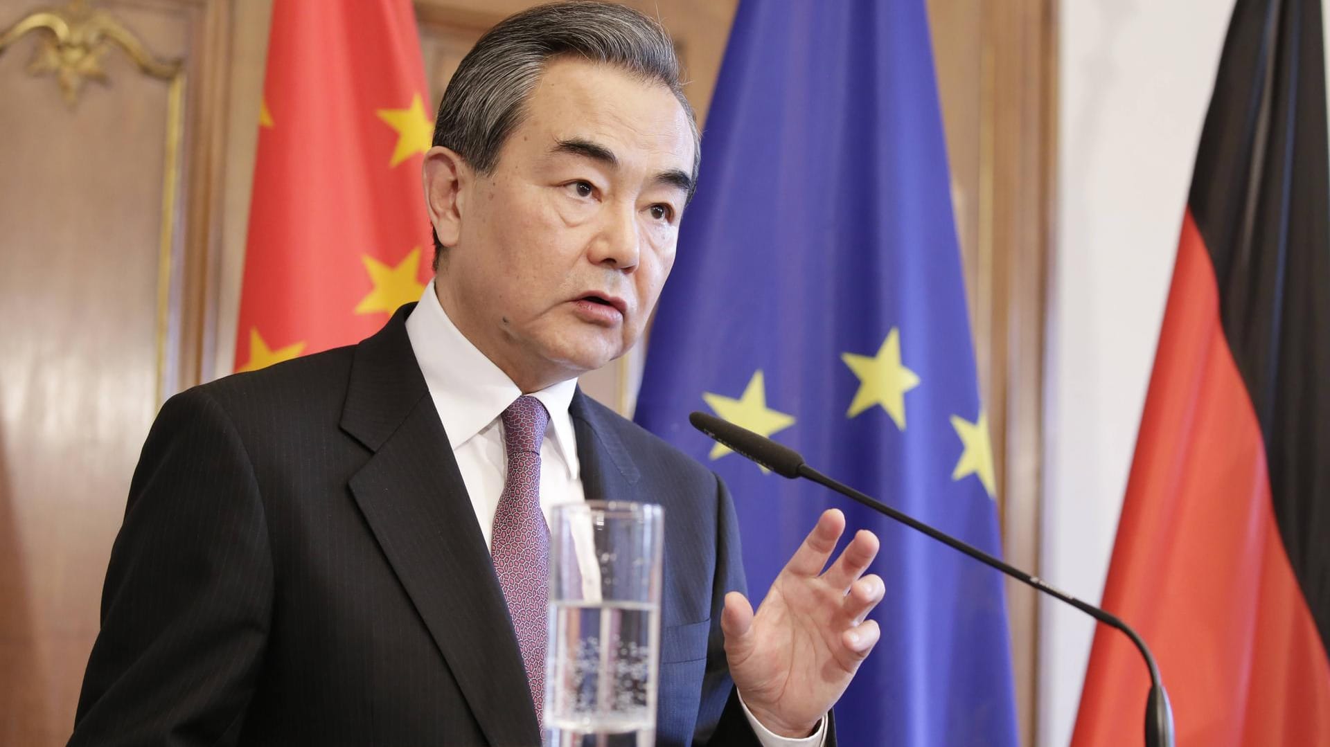 Außenminister der Volksrepublik China Wang Yi: Auf der Münchner Sicherheitskonferenz wolle Wang Yi auch über den Kampf gegen das Coronavirus sprechen. Außenminister der Volksrepublik China Wang Yi: Auf der Münchner Sicherheitskonferenz wolle Wang Yi auch über den Kampf gegen das Coronavirus sprechen.
