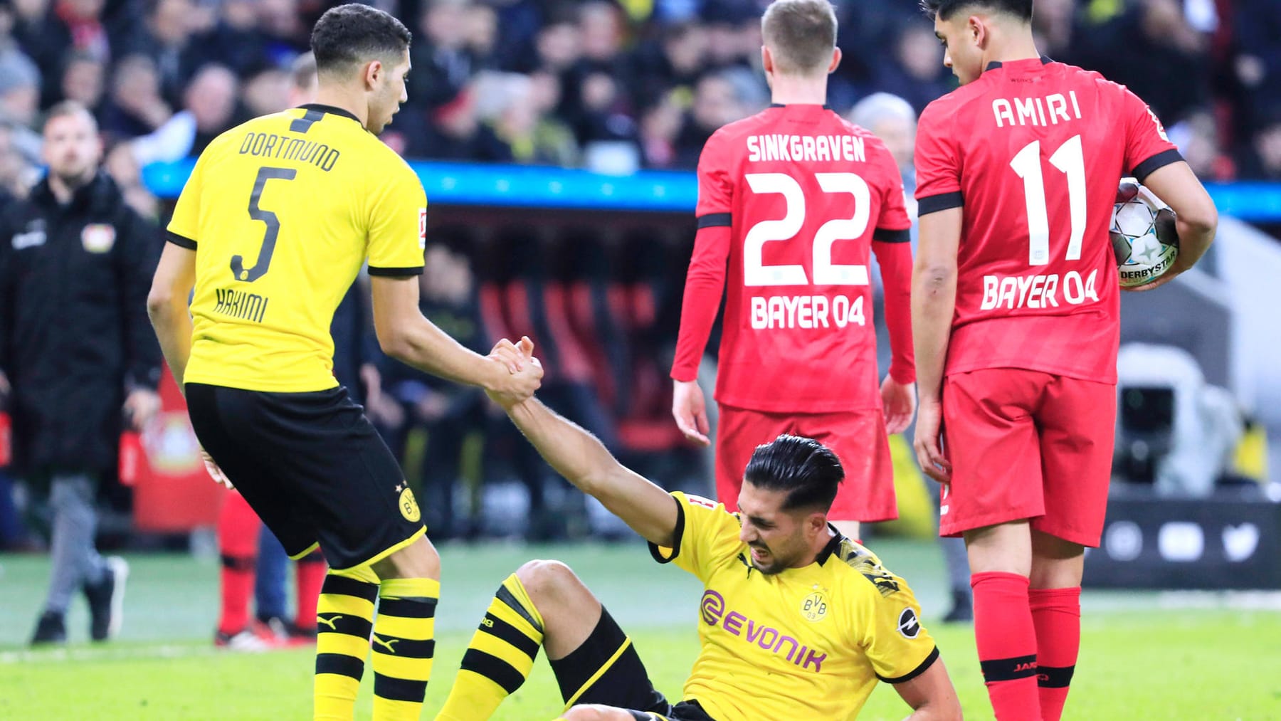 Bvb Achraf Hakimi Und Emre Can Bei Borussia Dortmund Wohl Fit 