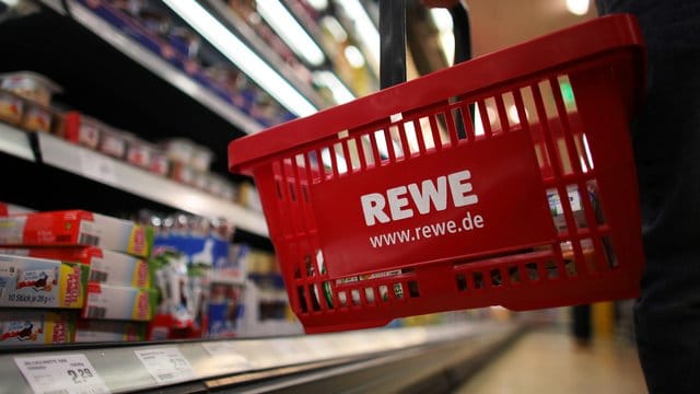 Rewekunden, die das Produkt "Rewe Beste Wahl, Zupfkuchen, 500g, tiefgefroren" gekauft haben, können es im jeweiligen Markt zurückgeben.