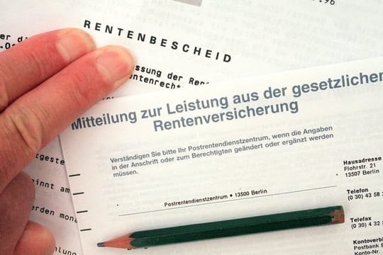 Mit 67, mit 68 - oder noch später? Unionspolitiker unternehmen einen neuen Vorstoß für einen späteren Renteneintritt.