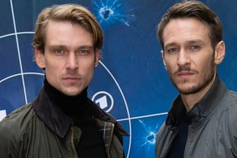 Daniel Sträßer und Vladimir Burlakov ermitteln bald als Adam Schürk und Leo Hölzer in ihrem ersten "Tatort"-Fall "Das fleißige Lieschen".