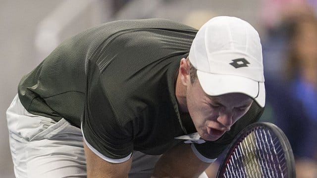 Unterliegt im Achtelfinale der New York Open: Dominik Koepfer. Unterliegt im Achtelfinale der New York Open: Dominik Koepfer.