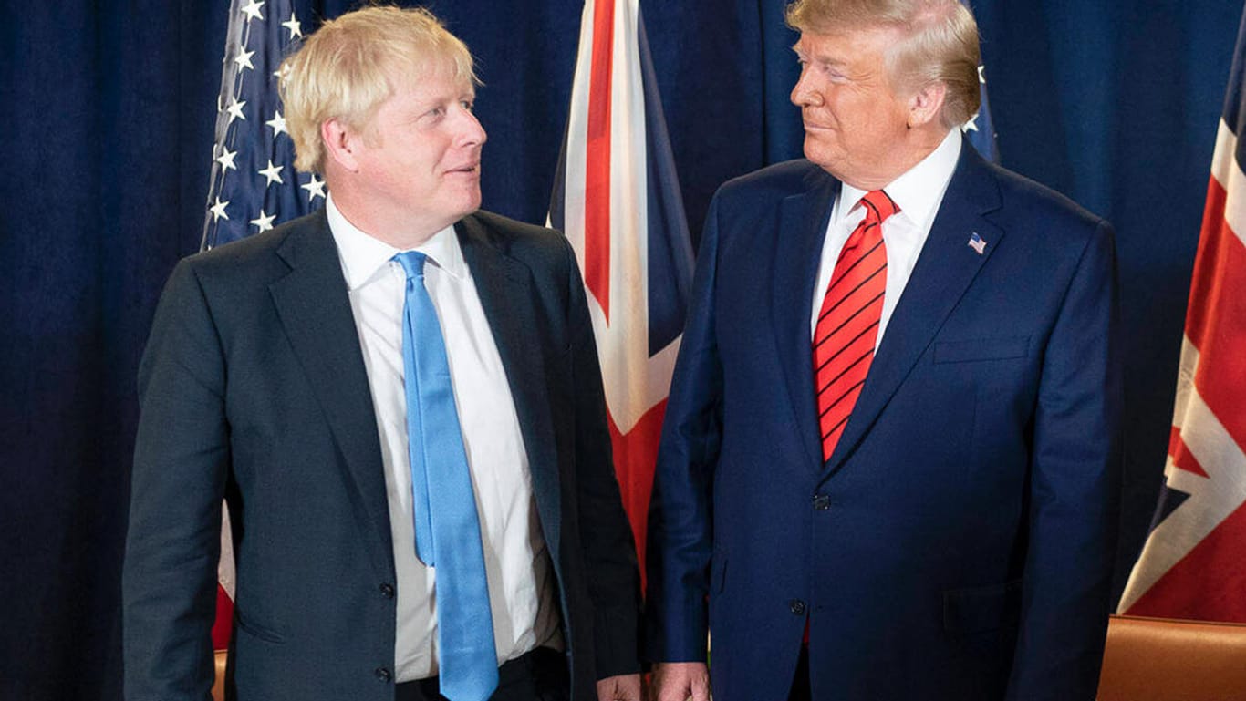 Boris Johnson (l.) und Donald Trump bei einem Treffen in New York im September: Der britische Premier versteht sich gut mit dem US-Präsidenten.