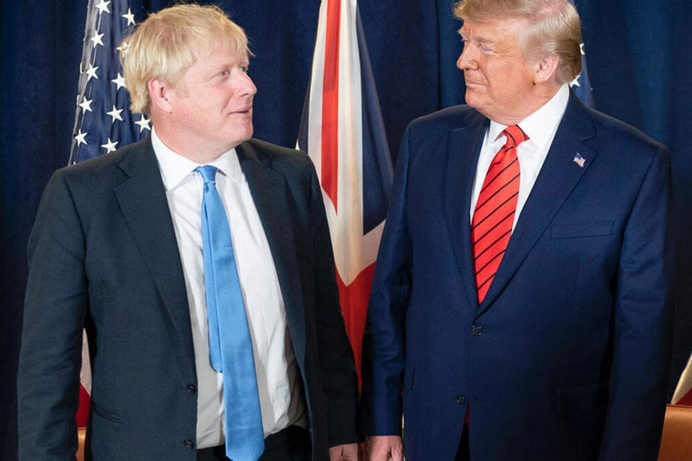 Boris Johnson (l.) und Donald Trump bei einem Treffen in New York im September: Der britische Premier versteht sich gut mit dem US-Präsidenten.