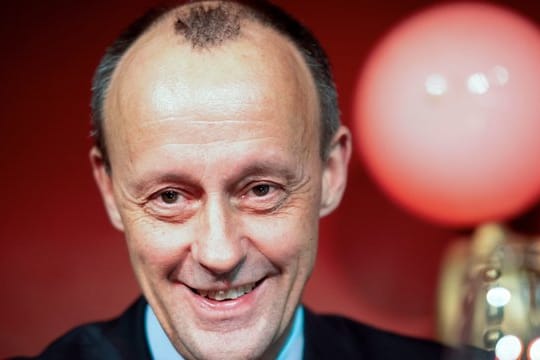 Die Union brauche einen "Aufbruch nach vorne", sagt Merz.