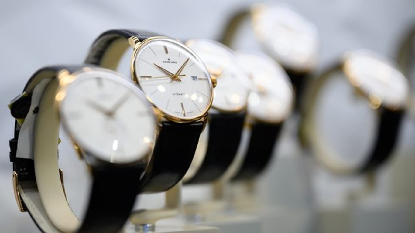 Junghans-Uhren: Wird der Trend der Smartwatches zur Gefahr für das klassische Uhrengeschäft?