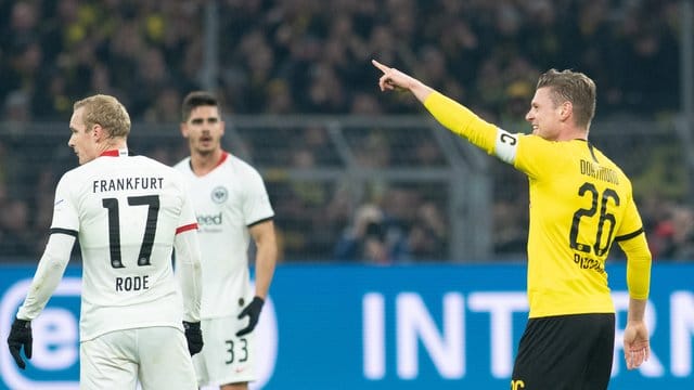 Eröffnete den Dortmunder Torreigen gegen Frankfurt: Lukasz Piszczek (r). Eröffnete den Dortmunder Torreigen gegen Frankfurt: Lukasz Piszczek (r).