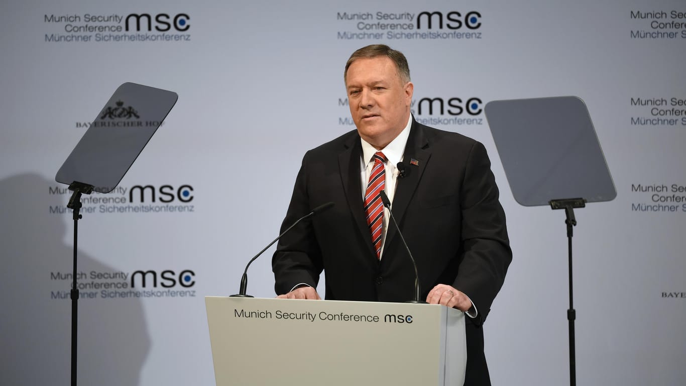 Mike Pompeo spricht auf der 56. Münchner Sicherheitskonferenz: Der US-Außenminister ruft die westlichen Partner zu Entschlossenheit auf.