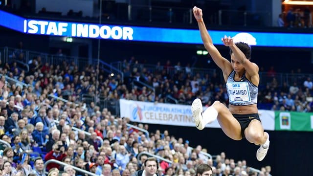 Weitspringerin Malaika Mihambo kam in Berlin auf 7,07 Meter.