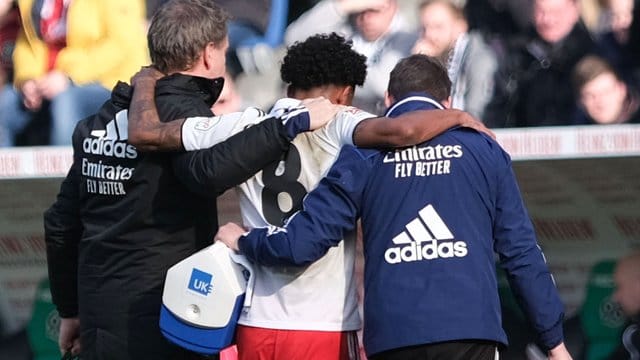 HSV-Profi Jeremy Dudziak musste verletzt ausgewechselt werden.