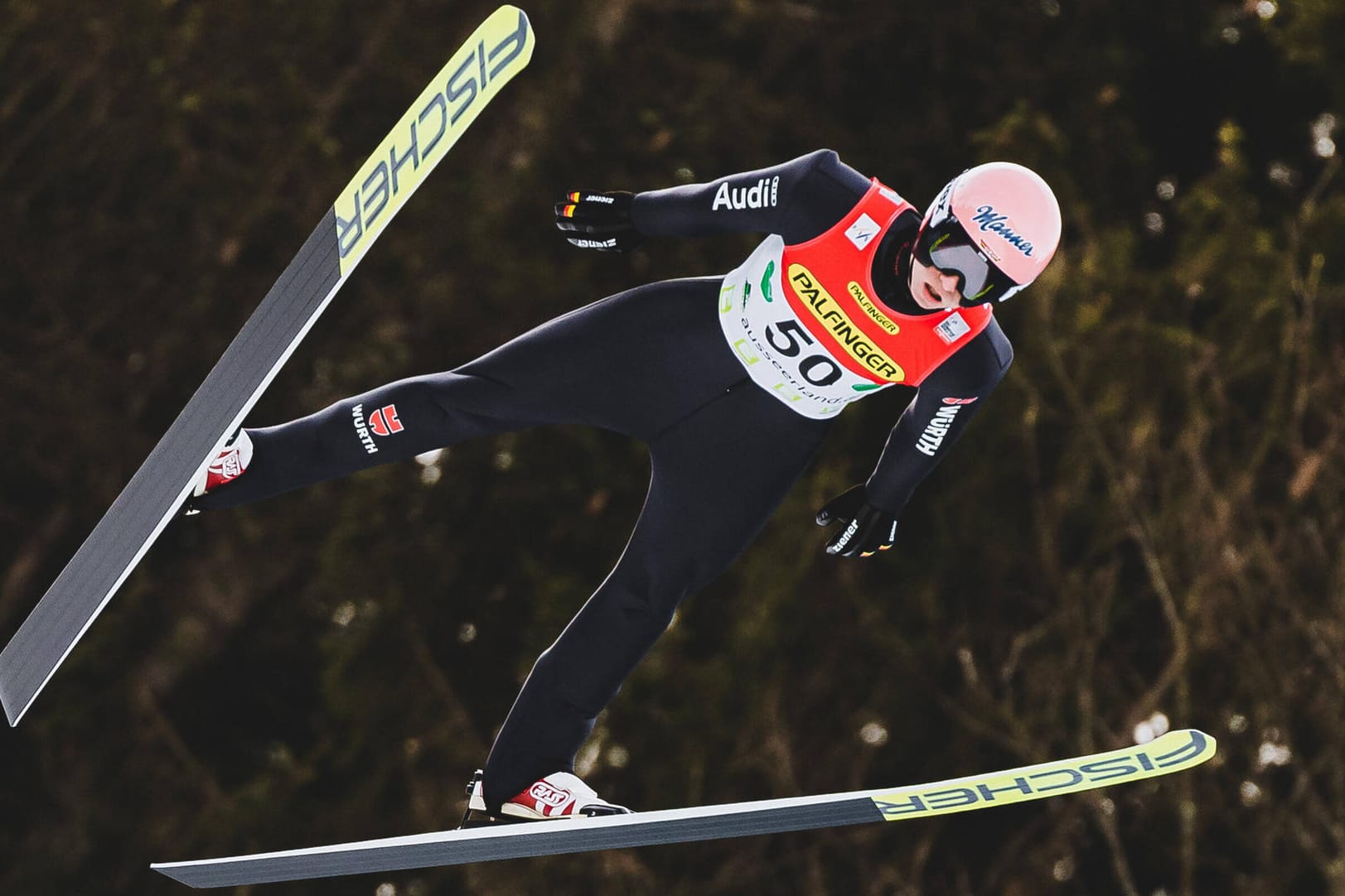 Skifliegen in Tauplitz: Geiger kann die Erwartungen nicht erfüllen.