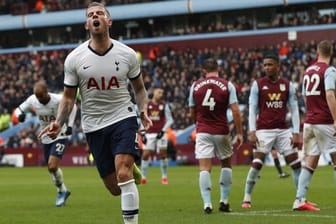 Tottenhams Toby Alderweireld freut sich über das erste Tor seiner Mannschaft.
